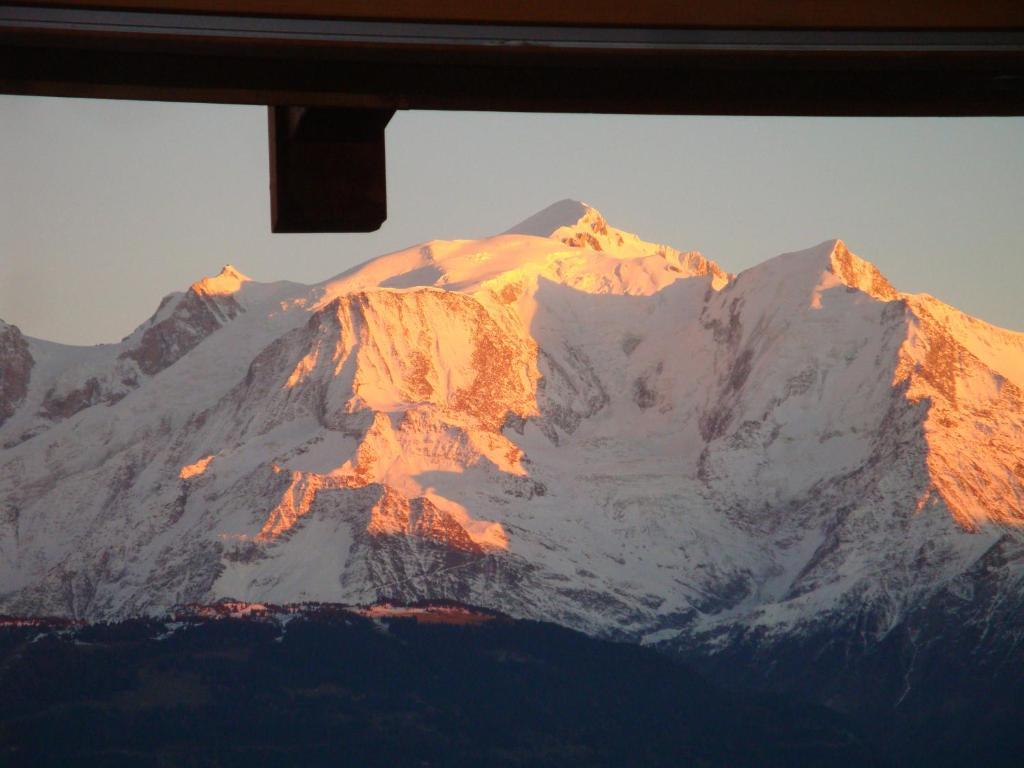 La Joubarbe Au Balcon Du Mont-Blanc Villa Sallanches Eksteriør billede
